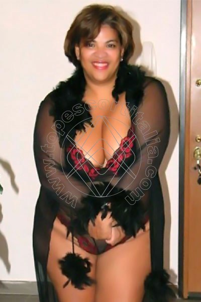 Valentina PERUGIA 3892342461