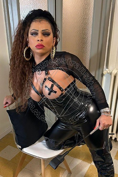 Mistress TransPadrona Thayla Santos