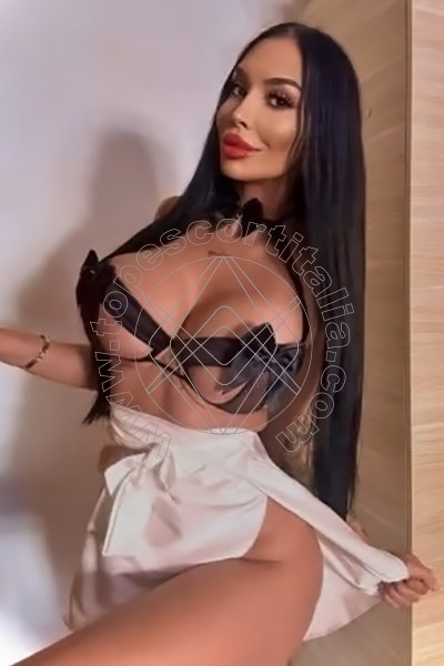 Manuela COSENZA 3932747396