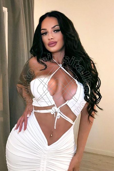 Marzia Lips TRIESTE 3447631915