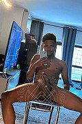 Cagliari Boys Jonathan 393 15 75 075 foto selfie 5